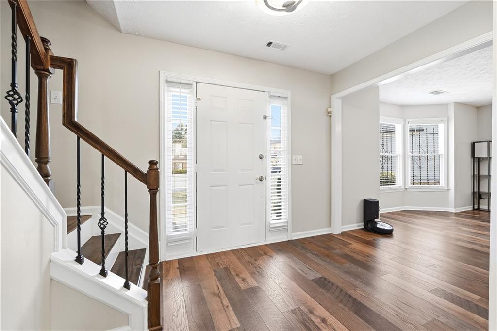 2964 Abbotts Oak Way