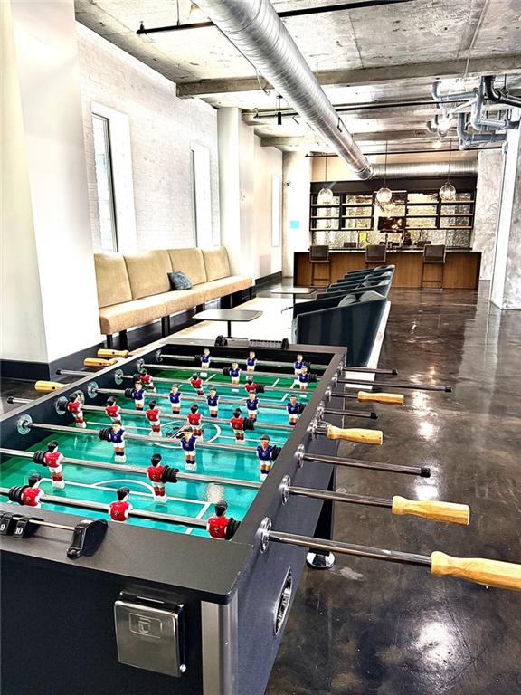 2025 PEACHTREE Road NE Executive (Un)Furnished