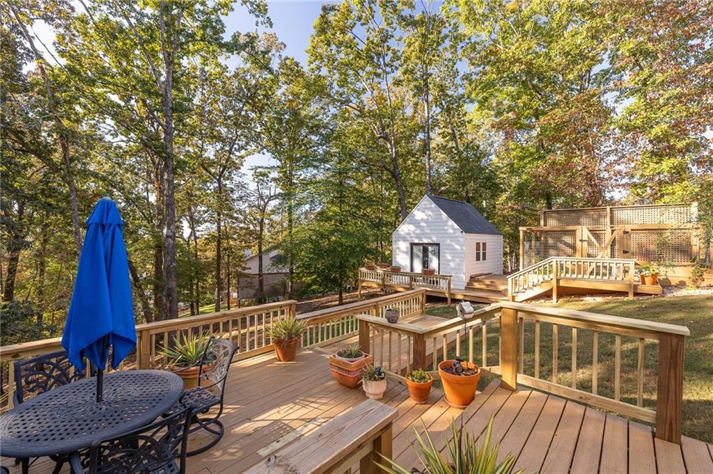 5234 Laurel Lane