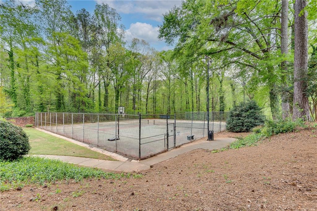 3085 Colonial Way #L, Atlanta, Georgia image 28