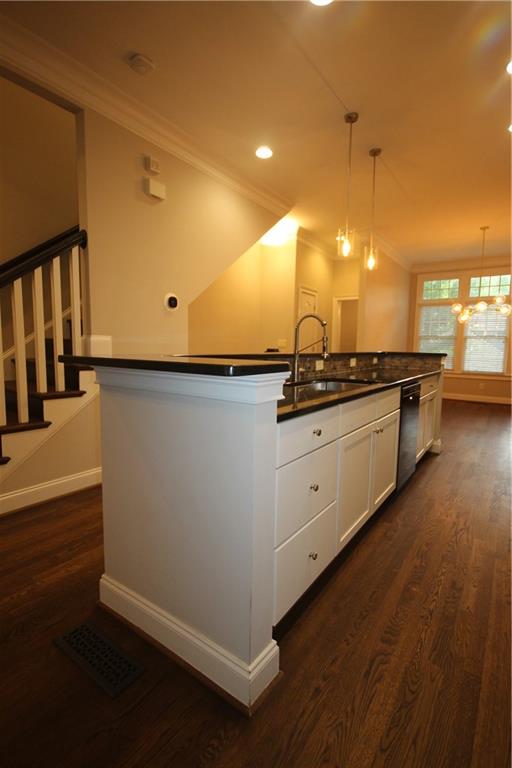 1258 Dekalb Avenue 110