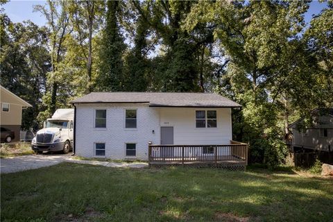 A home in Forest Park