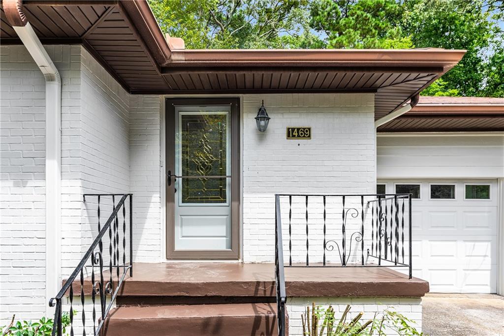 1469 Clairmont Road