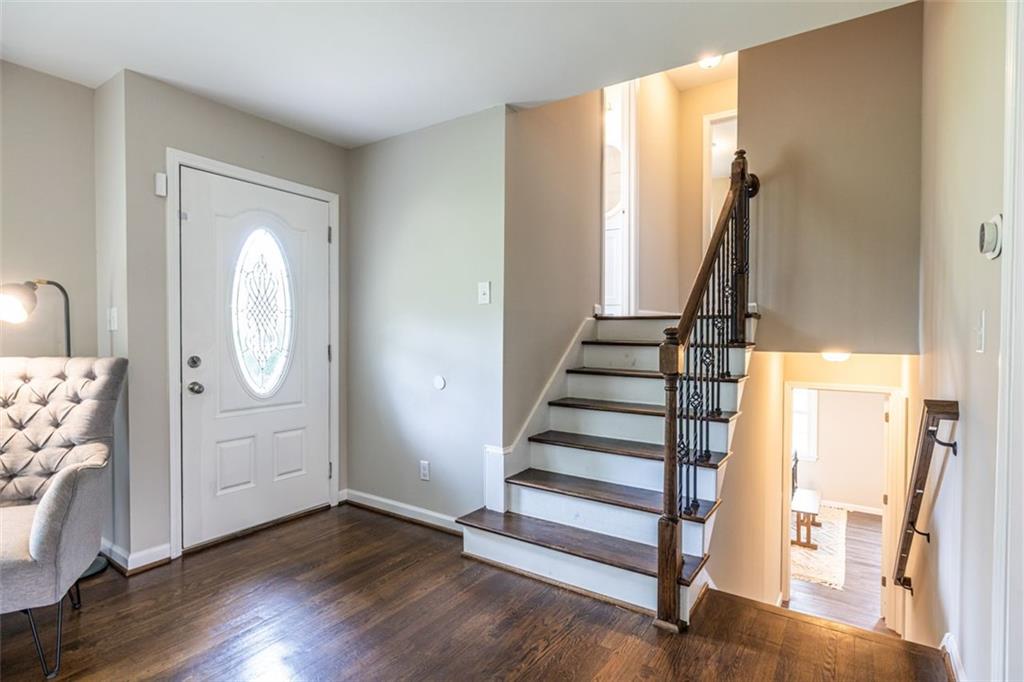 2439 PARKLAND Drive