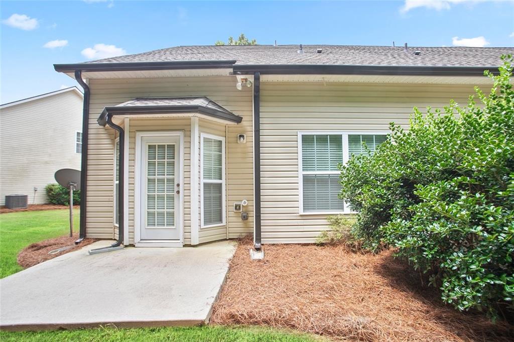 184 DARBYS CROSSING Court