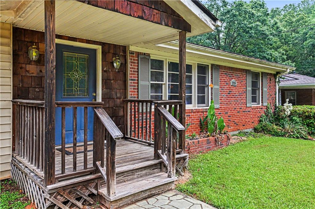2215 Bonner Road
