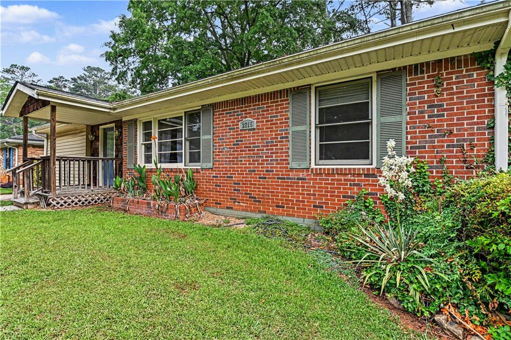 2215 Bonner Road
