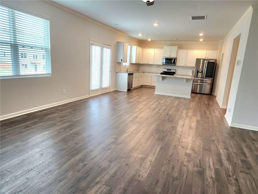 40 Bishop Creek