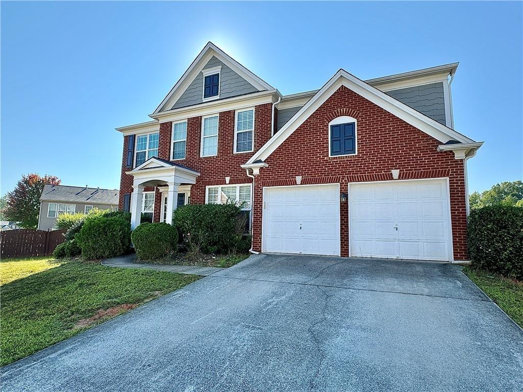 Gorgeous 4 BR/2.5 Bath w Front Brick in highly sought after Woodlands! Open Floor Plan. Lots of Day Light. All Hardwood on Main. Sep. Dining/Living Rm. Spacious 2 stories Family Rm. Large Kitchen w/Granite Counter, Island, Lots Cabinets & Breakfast Area. Open View to Family Rm. Oversized MasterBedrm w Tray Ceiling. Masterbath w/Dbl Vanities, Sep. Tub & Shower. Additl 3 Bedrms Upstairs. One Bedrm has Private Access to 2nd Bath. Partially Fenced Backyard. Oversized Back Patio. Quiet Neighborhd. Great Schools! Clubhouse/Pools/Tennis Court/Walking Trails. NO Pet. All new interior paint, ready for a new tenant!