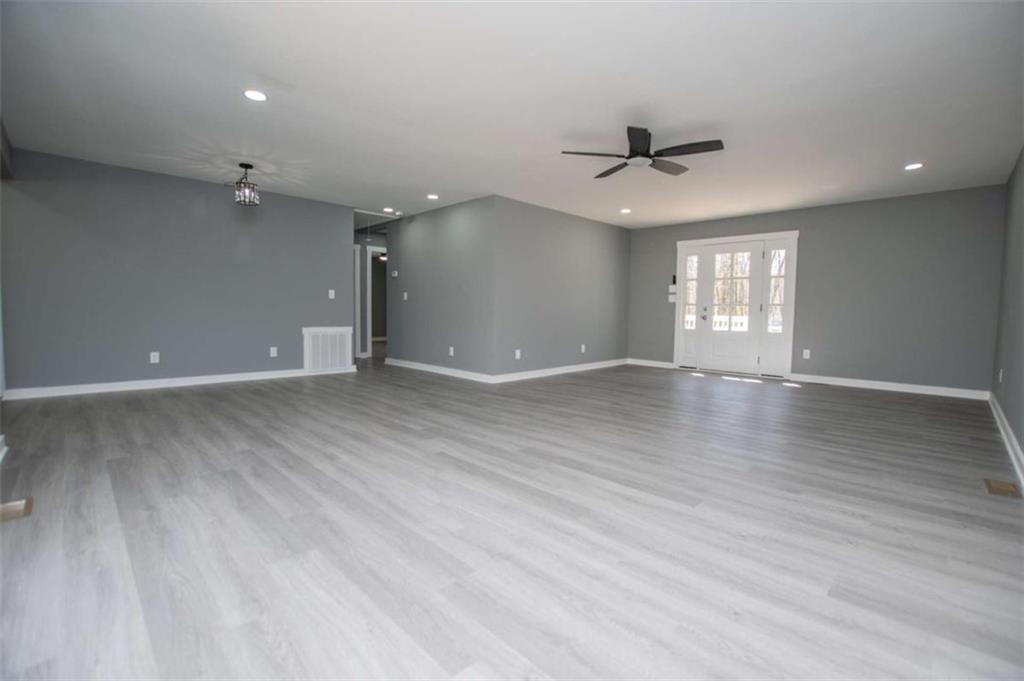 10175 Point View Drive, Jonesboro, Georgia image 7