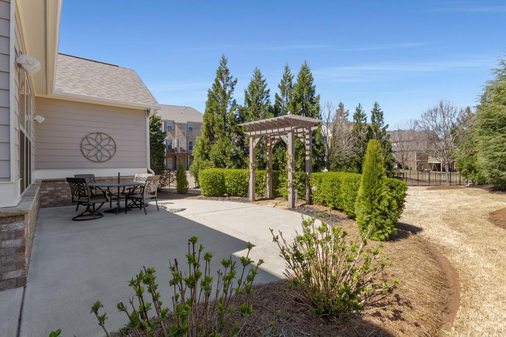 Mabry Manor - Residential