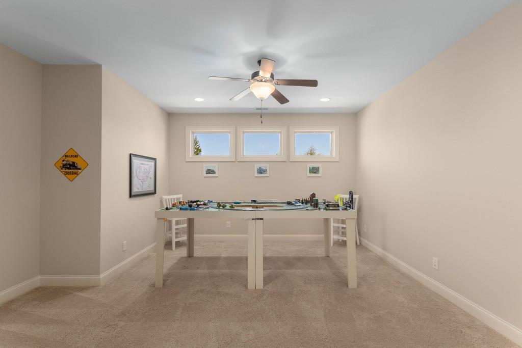 Mabry Manor - Residential