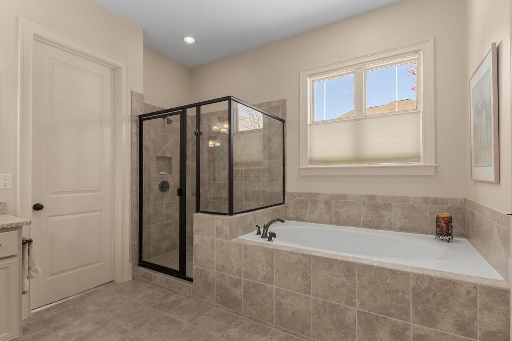 Mabry Manor - Residential