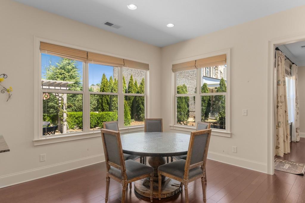 Mabry Manor - Residential