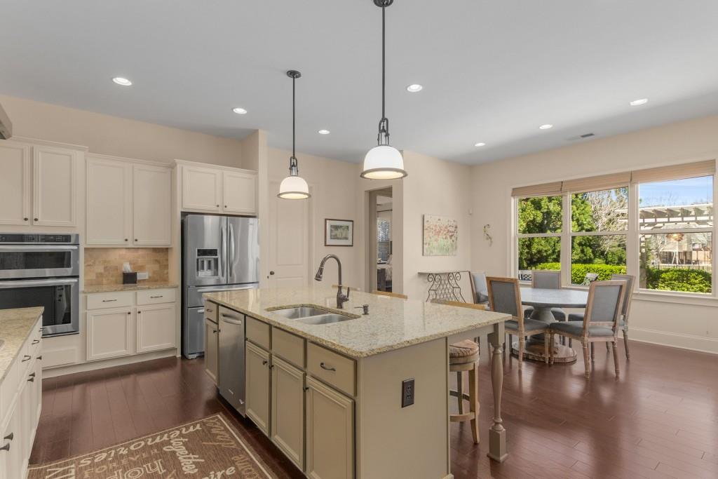 Mabry Manor - Residential