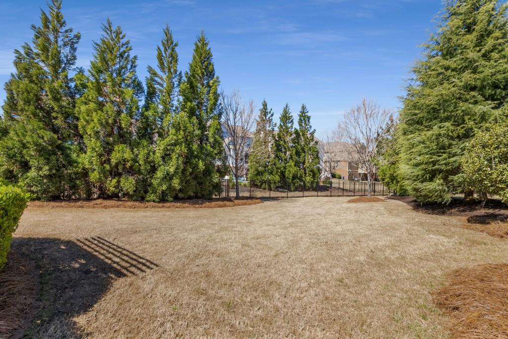 Mabry Manor - Residential