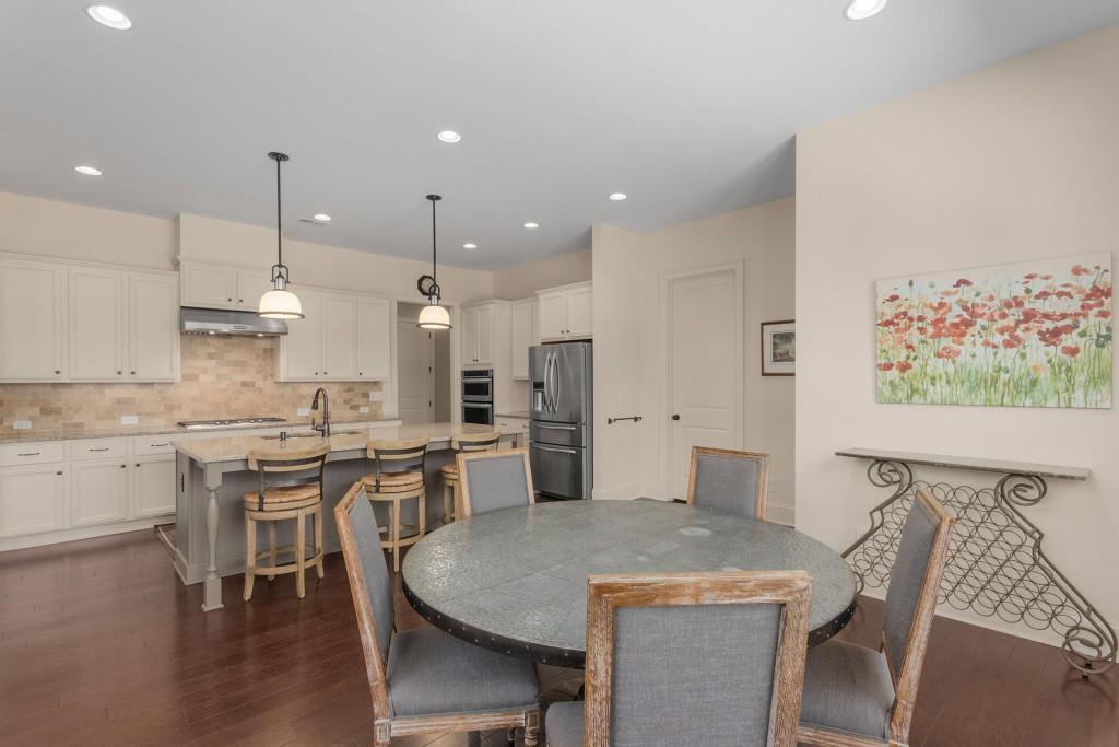 Mabry Manor - Residential