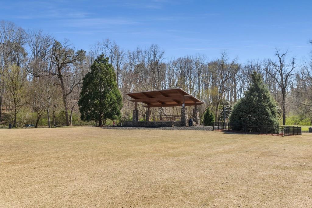 Mabry Manor - Residential