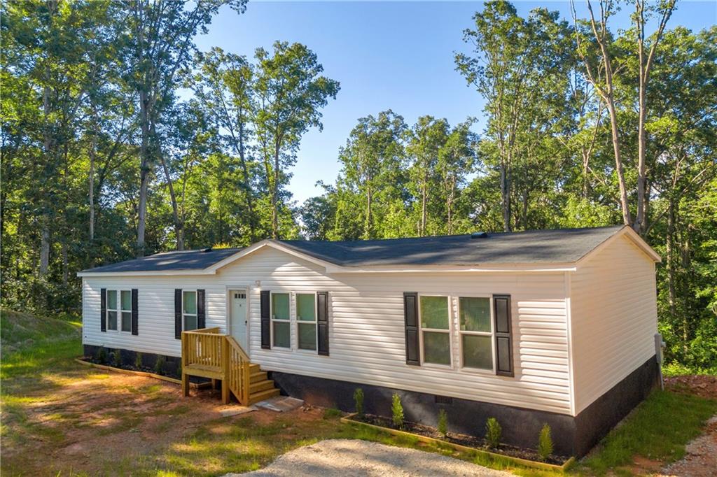 31 Dons Court, Royston, Georgia image 2