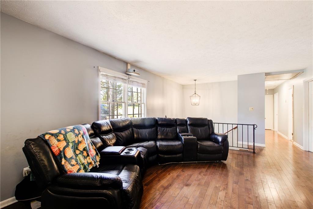 410 Killian Hill Road, Lilburn, Georgia image 14