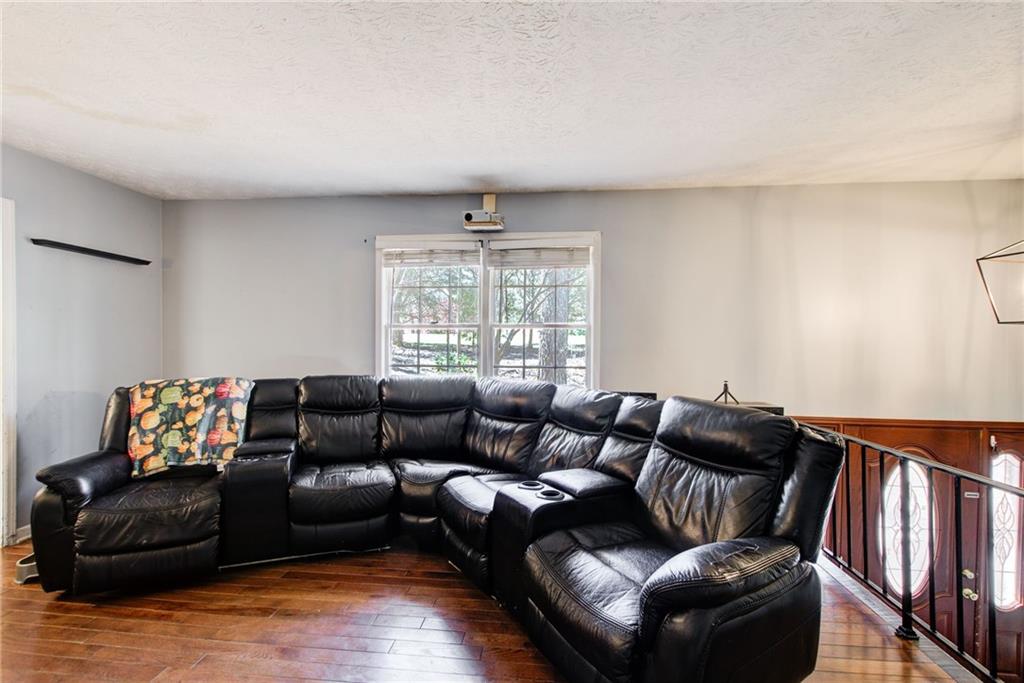 410 Killian Hill Road, Lilburn, Georgia image 6