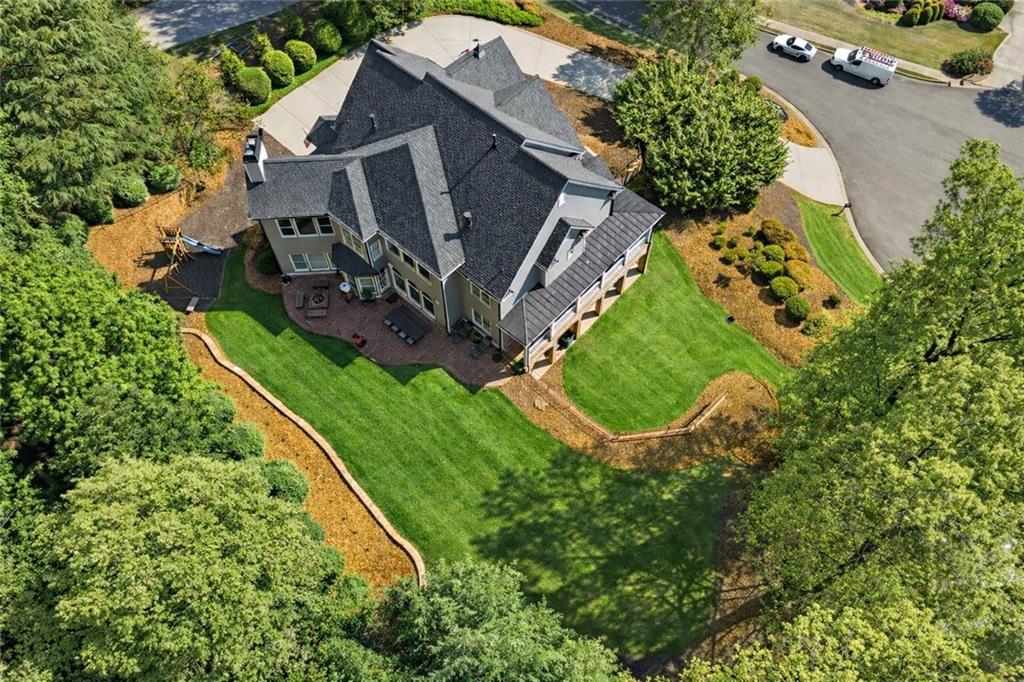 2980 Spindletop Drive