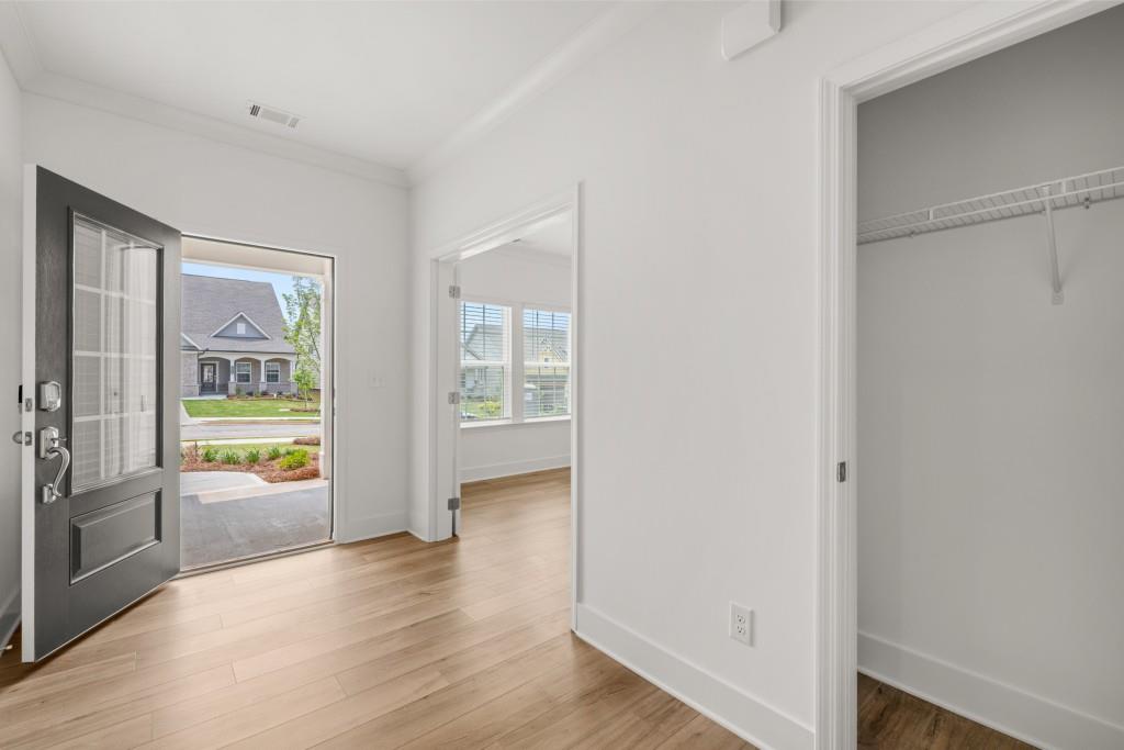 2814 Freshwater Court