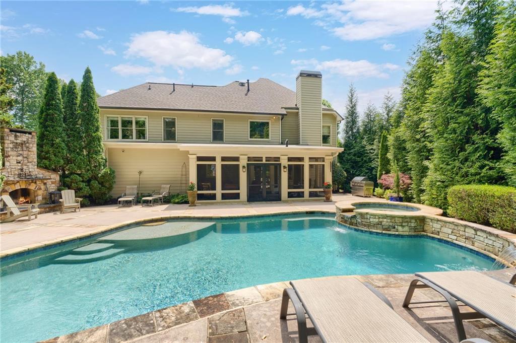 3890 Bridle Ridge Drive