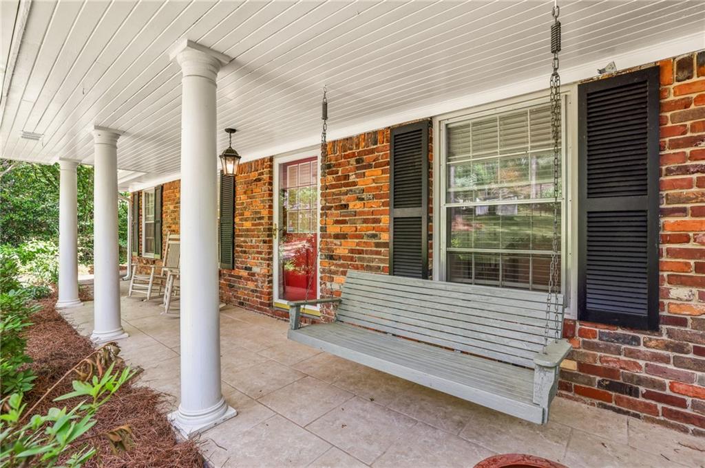 2381 Woodacres Road