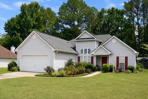 Homes For Sale - 4662 Huff Park Court<br/> Snellville, GA 30039
