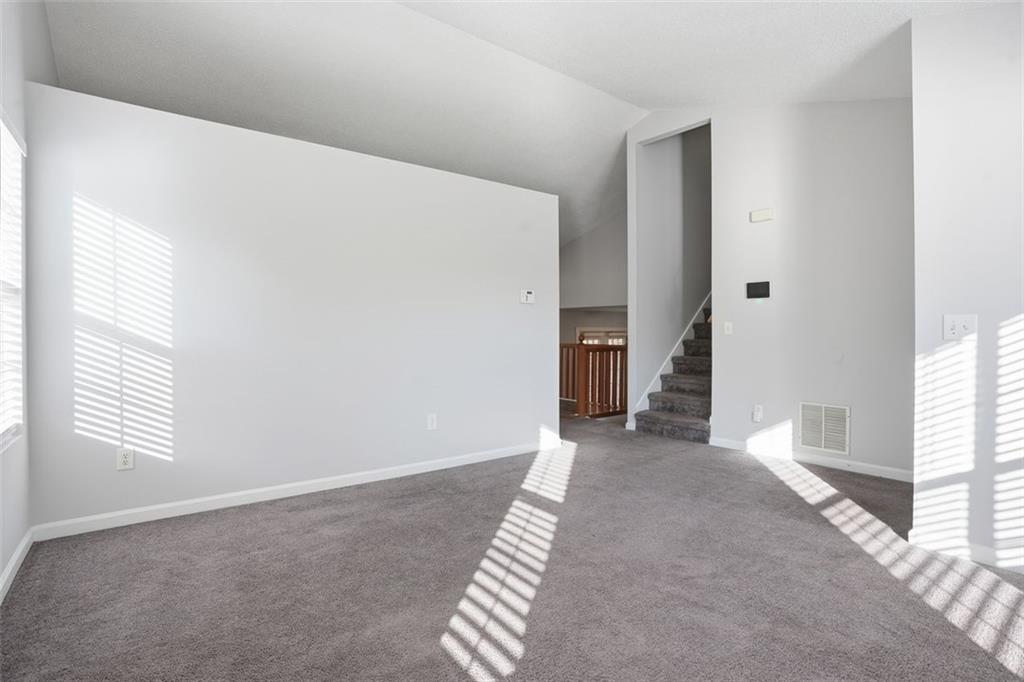 1957 SANDCREEK Drive SW