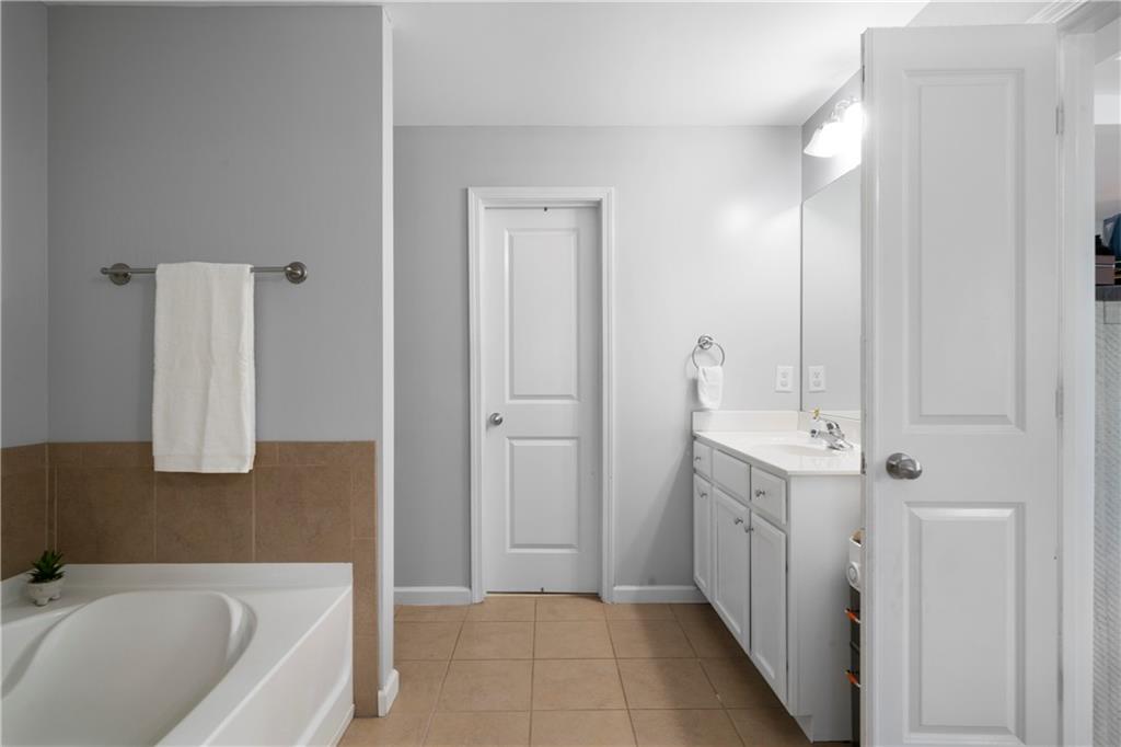 1630 Marsanne Terrace #27, Kennesaw, Georgia image 28
