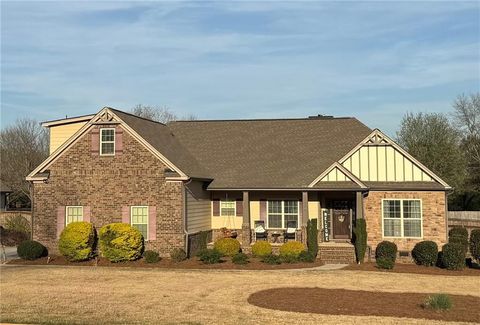 Homes For Sale - 107 Feather Lane<br/> Jackson, GA 30233