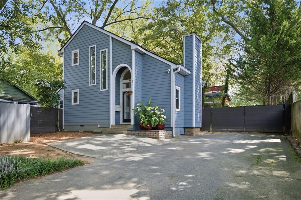 505 Oakdale Road NE