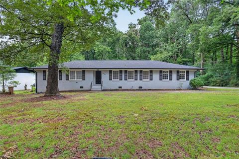 Homes For Rent - 2495 Whites Mill Road<br/> Dekalb County, Decatur, GA 30032