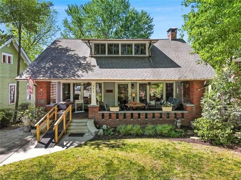 Photo of 771 St Charles Avenue NE, Atlanta, GA 30306 (MLS # 7758626)