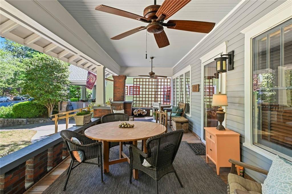 771 St Charles Avenue NE