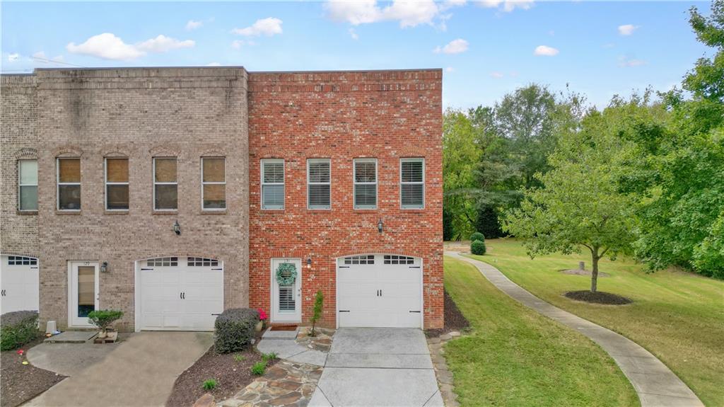 131 Riverwatch Court