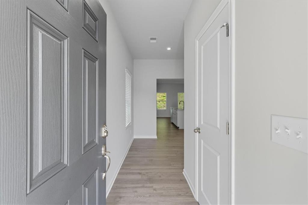 1163 PARK CENTER Circle