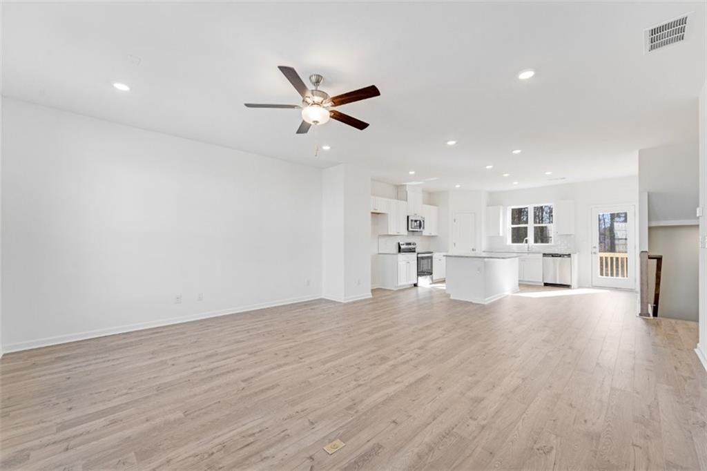 242 Lytham Drive, Mableton, Georgia image 13