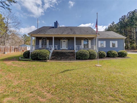 Homes For Sale - 706 Crowell Road<br/> Covington, GA 30014