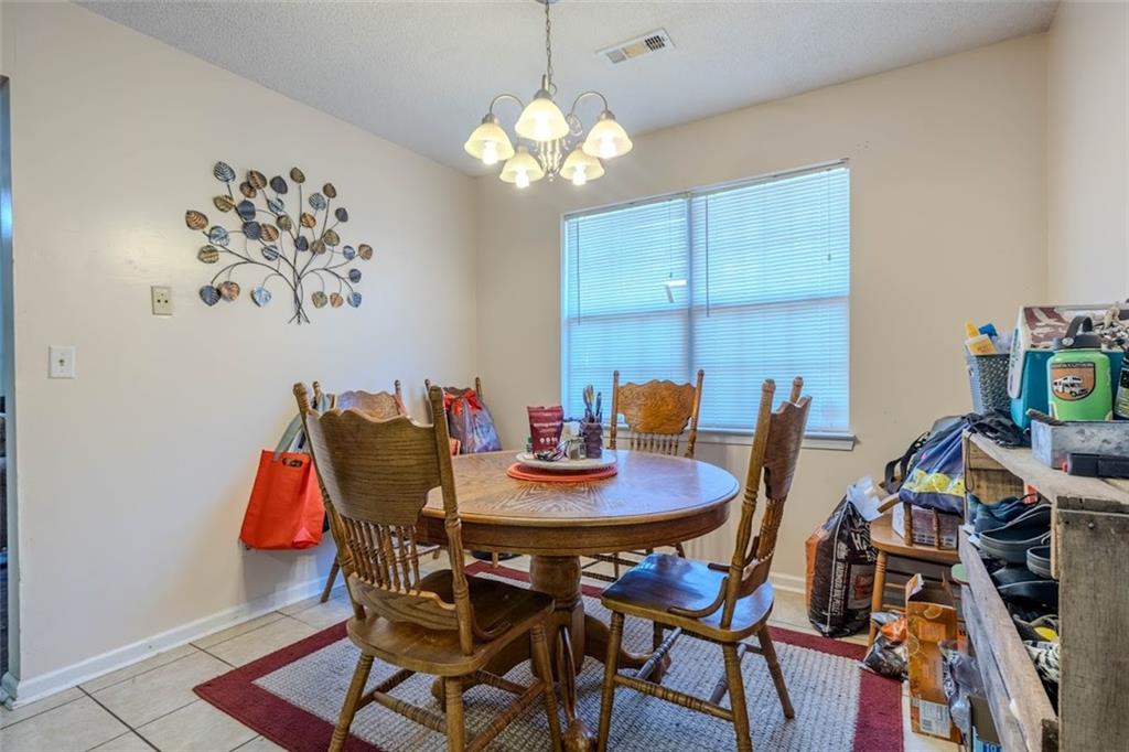 15 Oakcrest Trail NE