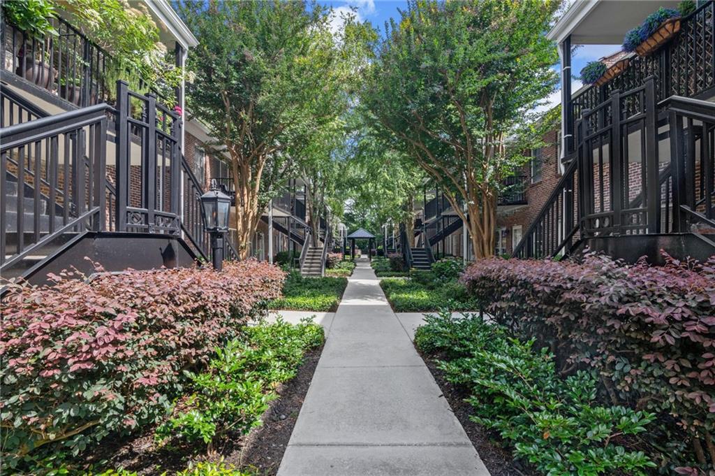 3675 Peachtree Road NE 45