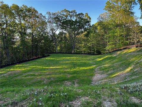 1945 W Paces Ferry Road NW Atlanta GA 30327