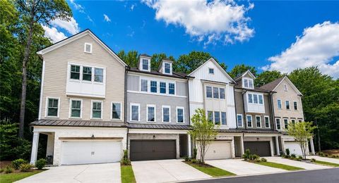 Townhouse For Sale - 1981 American Way #28<br/> Kennesaw, GA 30144