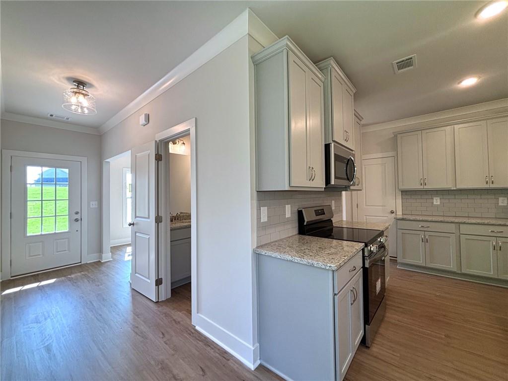 4421 Whitetail Path Cove