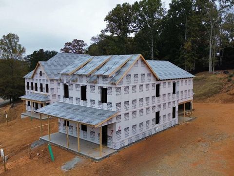 A home in Flowery Branch