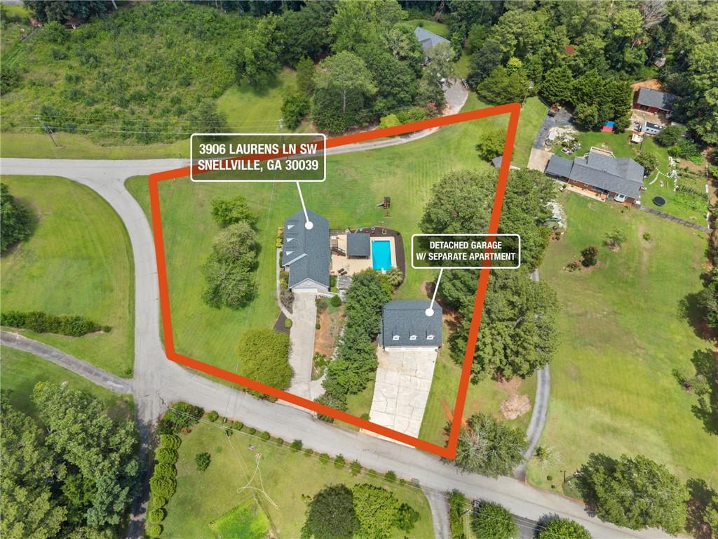 3906 Laurens Lane