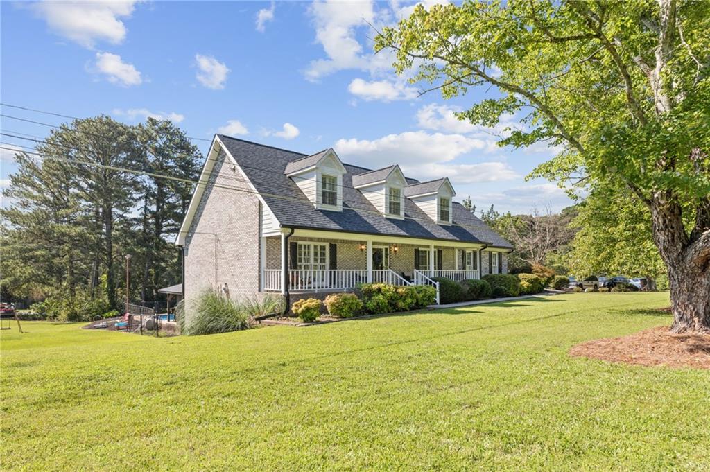 3906 Laurens Lane