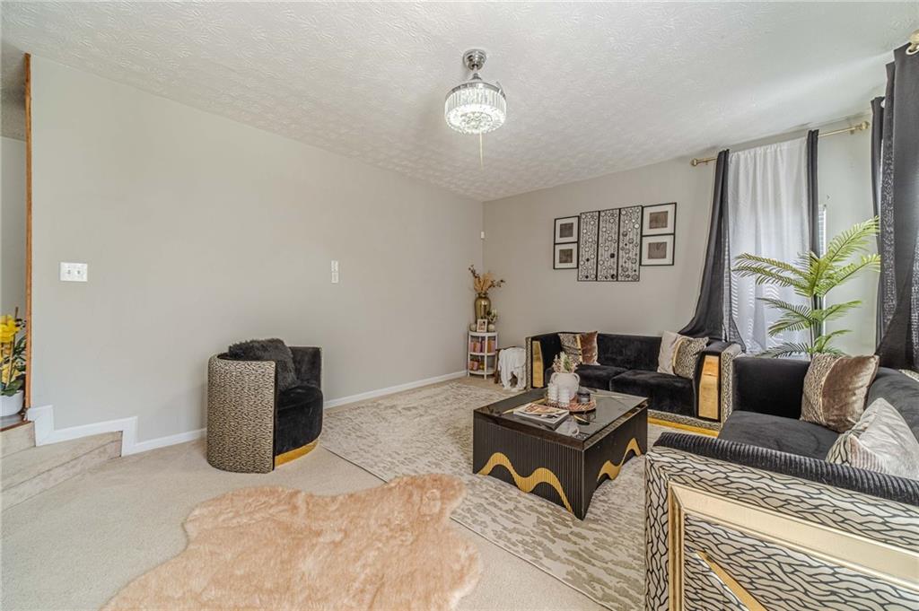 4023 Port Springs Trail